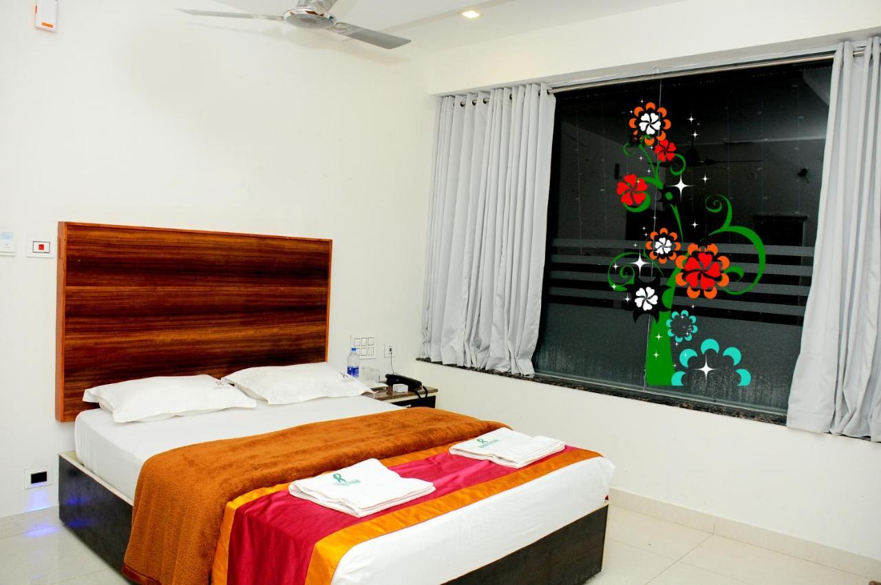 Hotel Rathna Park Perambalur Exterior photo